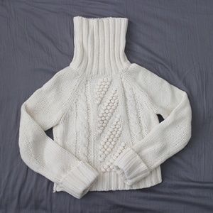 Express Chunky White/Cream Crop Turtleneck Sweater